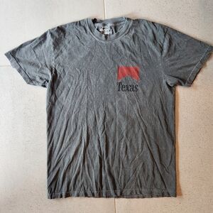 Texas Ascot+Hart Cowboy Gray and Red  Tee Medium